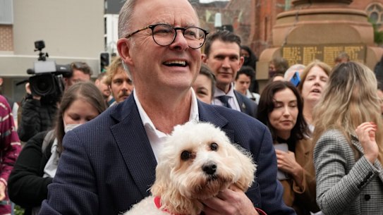 Keeping the Boss on a tight leash … that’s me, Toto Albanese, with the prime minister.