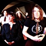 Courtney Taylor-Taylor of Dandy Warhols (right) is a fan of the distinctive Hoodoo Gurus twin guitar sound.