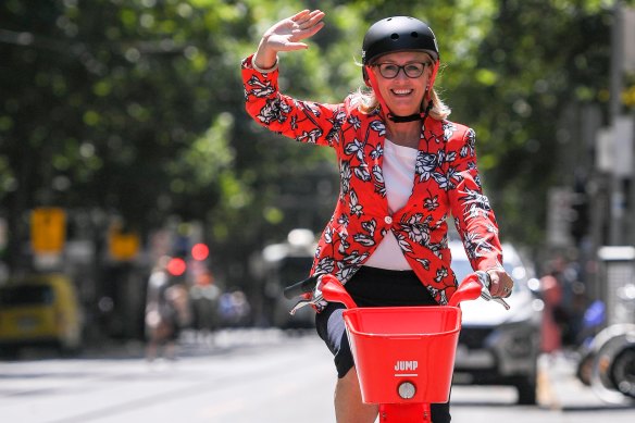 Melbourne lord mayor Sally Capp is a fan of the Jump e-bike scheme. 
