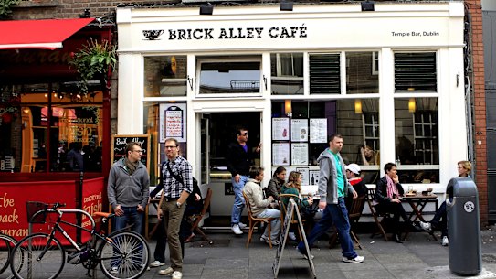 A Dublin cafe in 2011, not long after Ireland’s economy crashed.