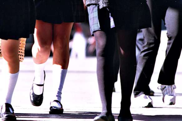 Children grabbed at, lured into cars by strangers