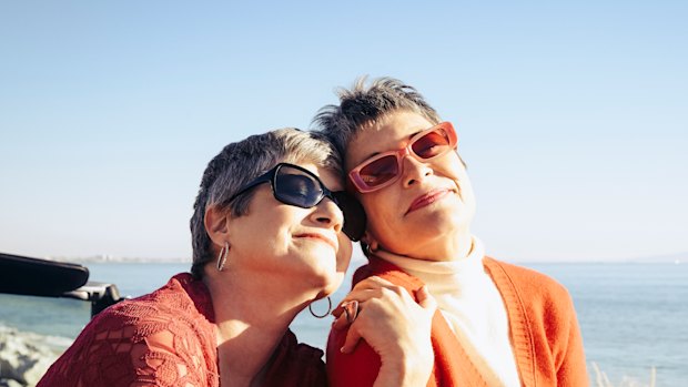 Evidence suggests that women who have negative expectations of perimenopause are more likely to have a difficult time. 