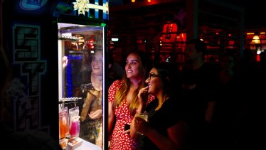 Restrictions on live music and dancing to be scrapped to restart nightlife