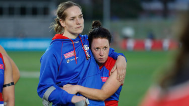 The Bulldogs have confirmed Isabel Huntington ruptured an ACL graft in her side’s season opener.