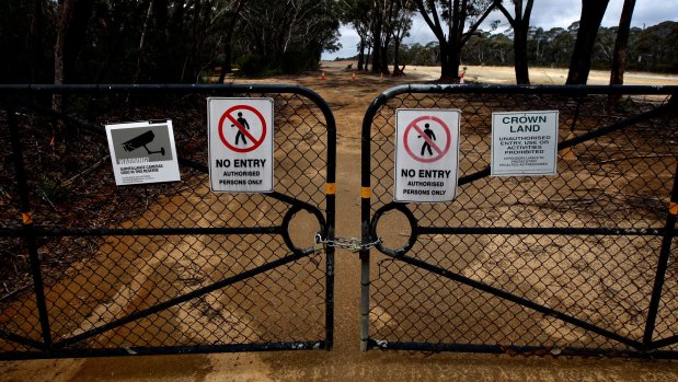An Aboriginal land claim threatens the viability of the proposed airfield lease.