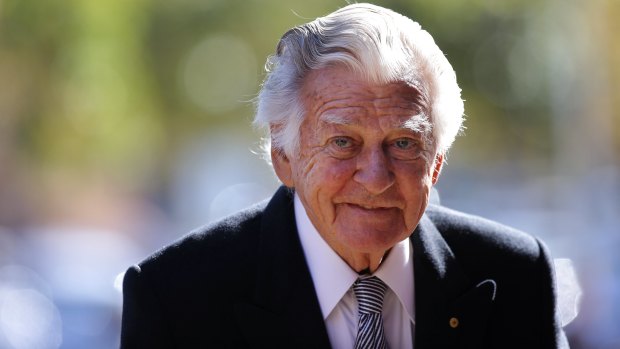 Hawke has been remembered for having the 'common touch'.