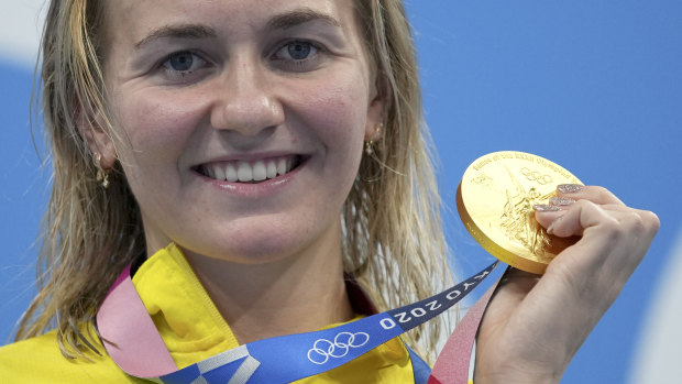 Ariarne Titmus and her 200m gold medal.  The Olympic winner has deleted every social media app off her phone.