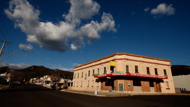 A few thousand guests would breathe life back into small towns like Kandos. 