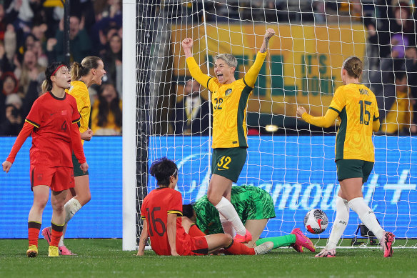 Michelle Heyman celebrates her 95th-minute goal.