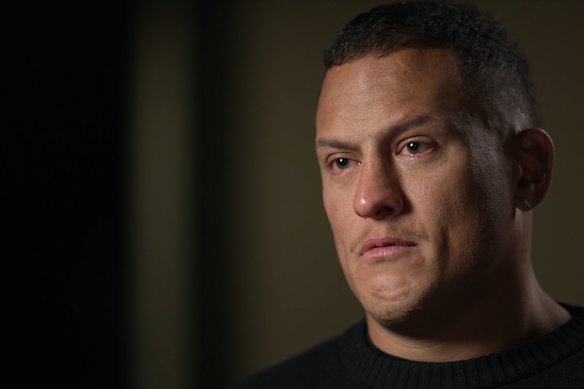 O ex-aplicador do NRL e internacional de Fiji, Kane Evans, se declarou gay.