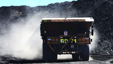 Australian coal carriers stranded in China’s ports, unable to unload and the price of Australian coal has plummeted.