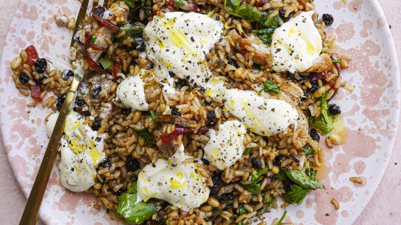 Agrodolce-style chicken and rice salad with lemon and garlic yoghurt