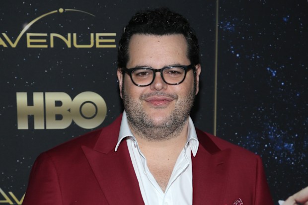 Josh Gad attends the premiere of HBO's "Avenue 5" at Avalon Theater on January 14, 2020 in Los Angeles, California. 