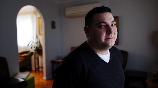 Peter Karavas had a severe heart attack at the age of 37. He smoked 50 cigarettes a day. 