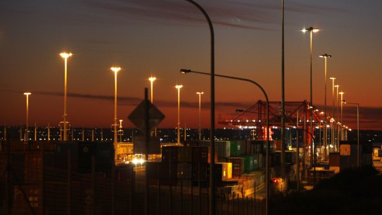 Federal Labor will again take a policy to the election to establish an Australian “strategic fleet” in a bid to ensure vital imports are secure.