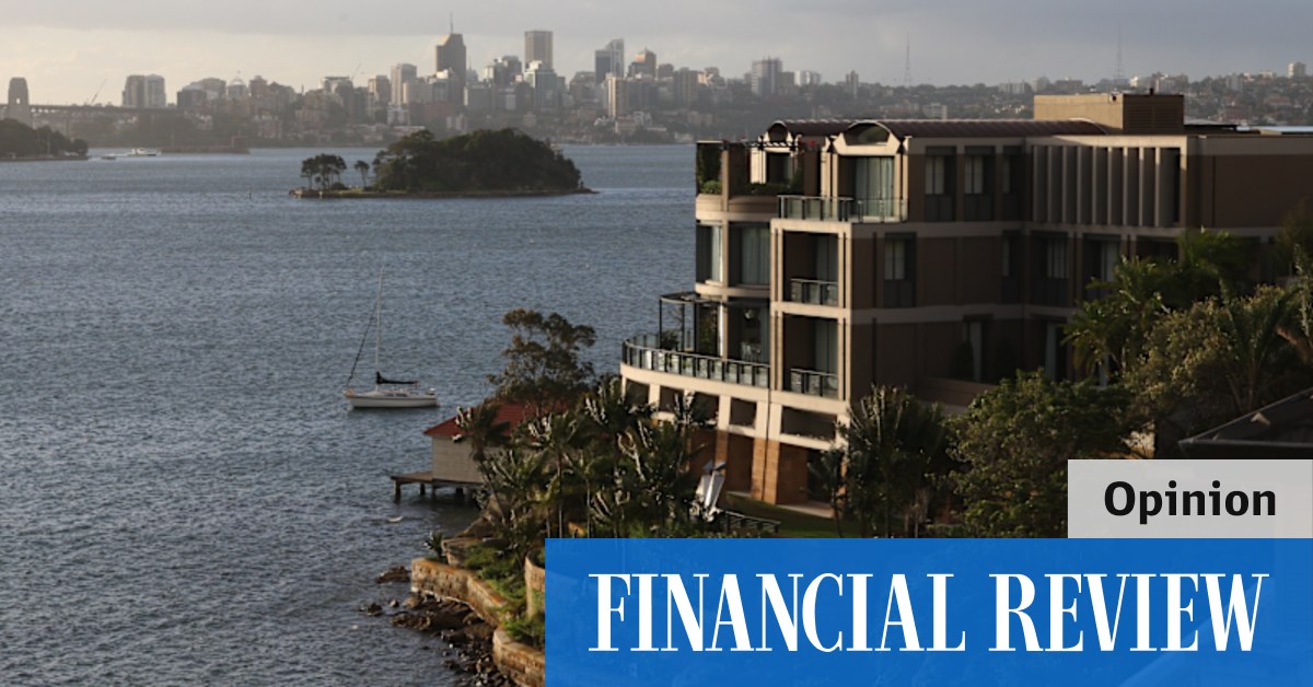 Australia and China squeeze Chinese property money from both ends