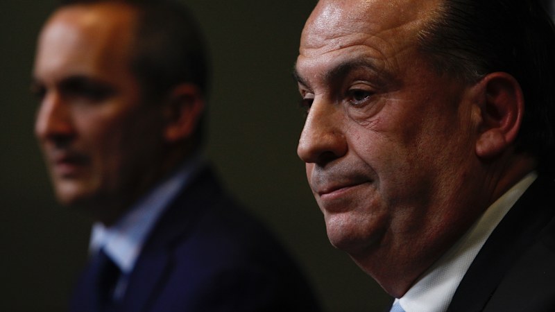 Amazon in race for NRL as Peter V'landys mulls splitting pay TV games