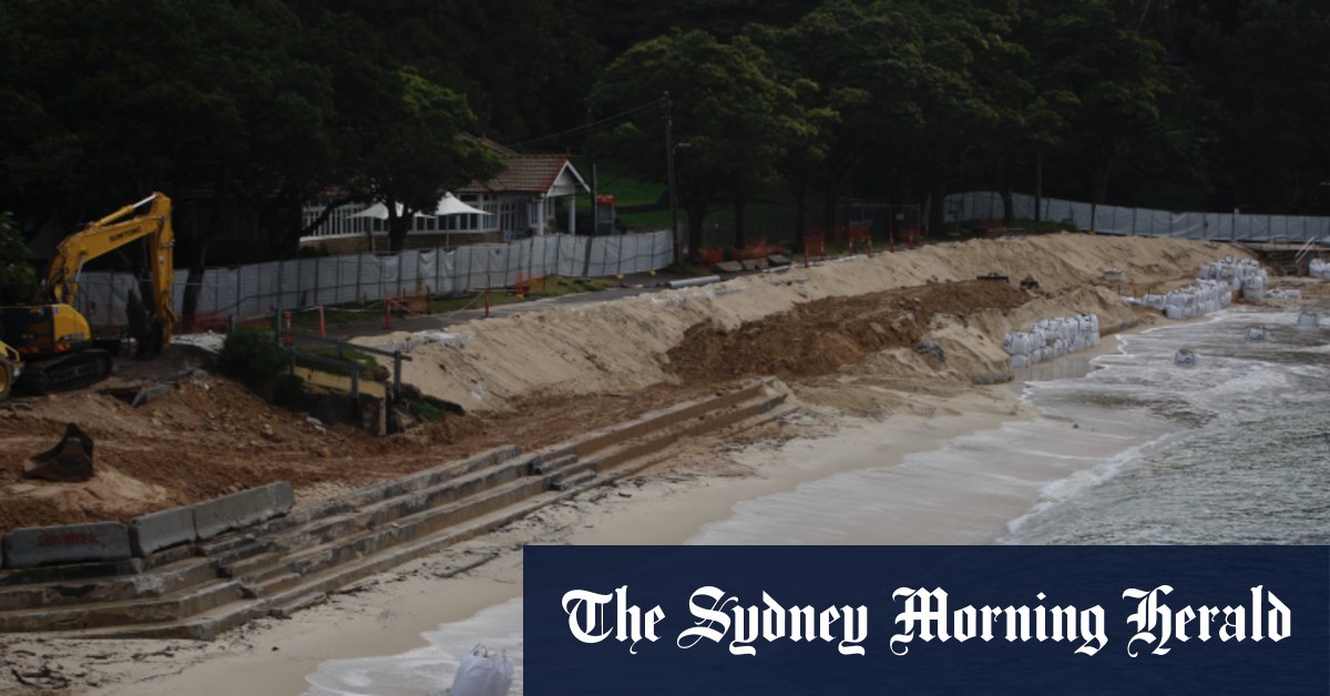 Retards de construction par temps sauvage pour garder la plage bien-aimée de Sydney fermée tout l’été
