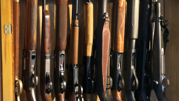 Fresh concerns over gun safety after duo pinpoint registered Perth firearm houses