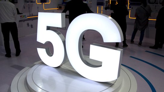 Vendors, including Samsung, are already preparing 5G phones for the US market.