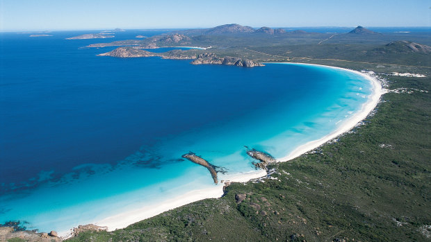 Aerial view of Lucky Bay, Cape Le Grand National Park.