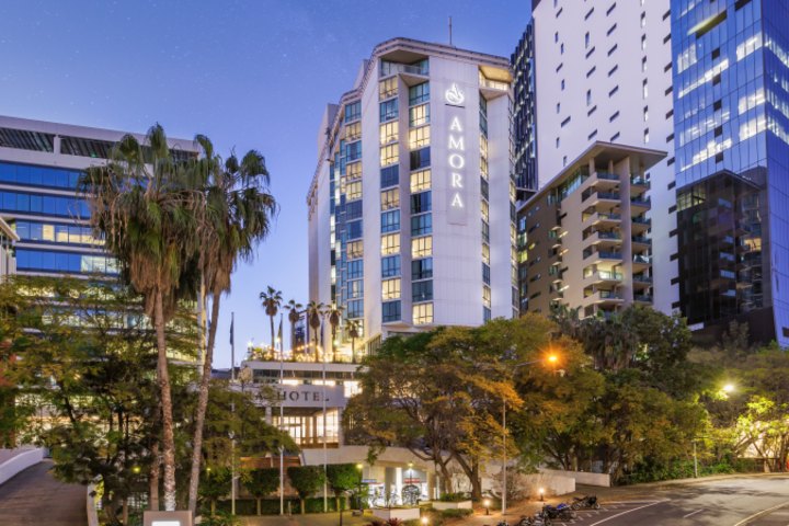 The Siriphatrawan family bought the former Novotel Hotel in Brisbane in 2020 and converted it into an Amor hotel.