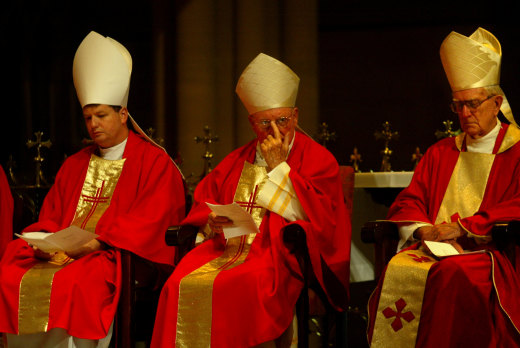 St Mary s Cathedral where the 75th Annual Red Mass to open the new year law term was held, 2005. L-R Bishop Fisher, Cardinal Cassidy and Cardinal Clancy.