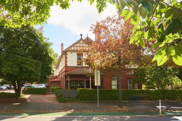 1 Clarendon Street in East Melbourne.