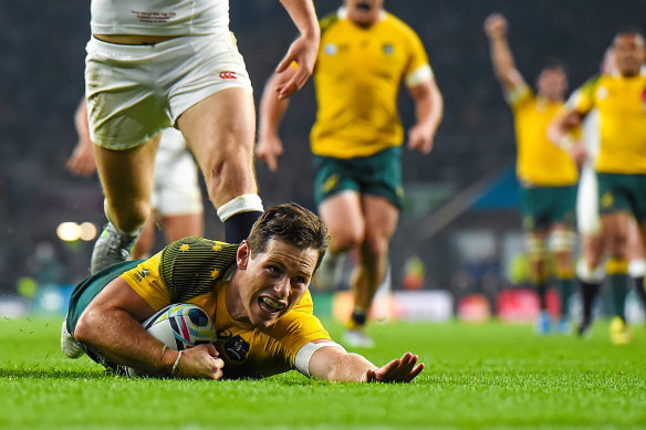 Bernard Foley scores a second try in the Wallabies’ win over England in their pool match at the 2015 World Cup.