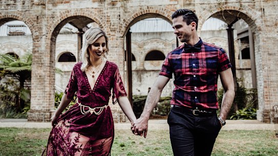 Ashley and Ben Murray met on Tinder in 2016.