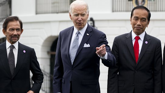 US President Joe Biden, centre, with Hassanal Bolkiah, Brunei’s sultan, left, and Joko Widodo, Indonesia’s president.