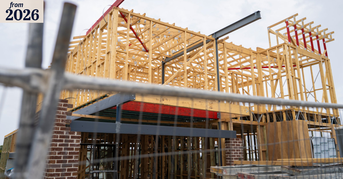 Building defects Victoria: Trade licensing scheme delayed by 14 years