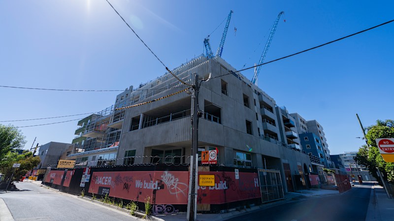 SMSF loan ban puts 22,000 apartments at risk this year: Charter Keck