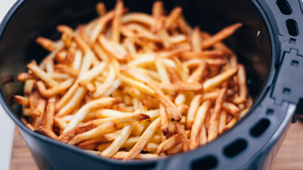 From sweaty flop to the crunchy top: 10 air-fried supermarket chips, tasted and rated