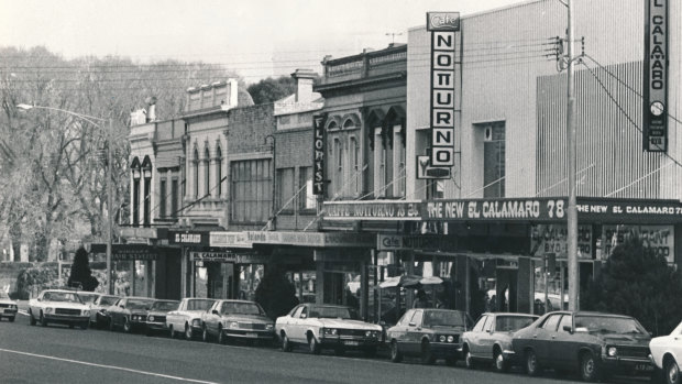 Lygon Street in 1979. 