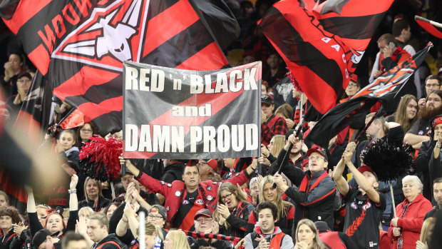 Essendon fans