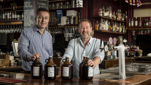 CUB chief executive Peter Filipovic (left) with publican Bob O’Kane from the All Nations Hotel, Richmond.