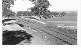 A line but no commuters: A section between Ashburton and East Malvern of the long defunct, 20km Outer Circle Railway.