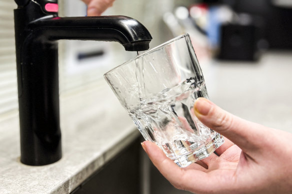 A variety of water filters can remove forever chemicals from tap water. 