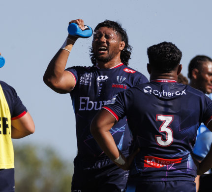 Melbourne Rebels captain Rob Leota cools down.