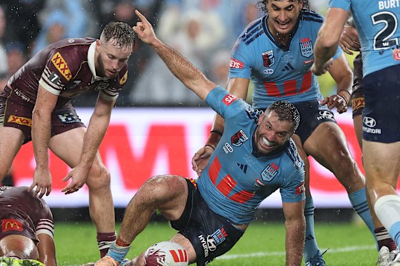 Veteran fullback James Tedesco scores the match-winner for NSW on Wednesday night.