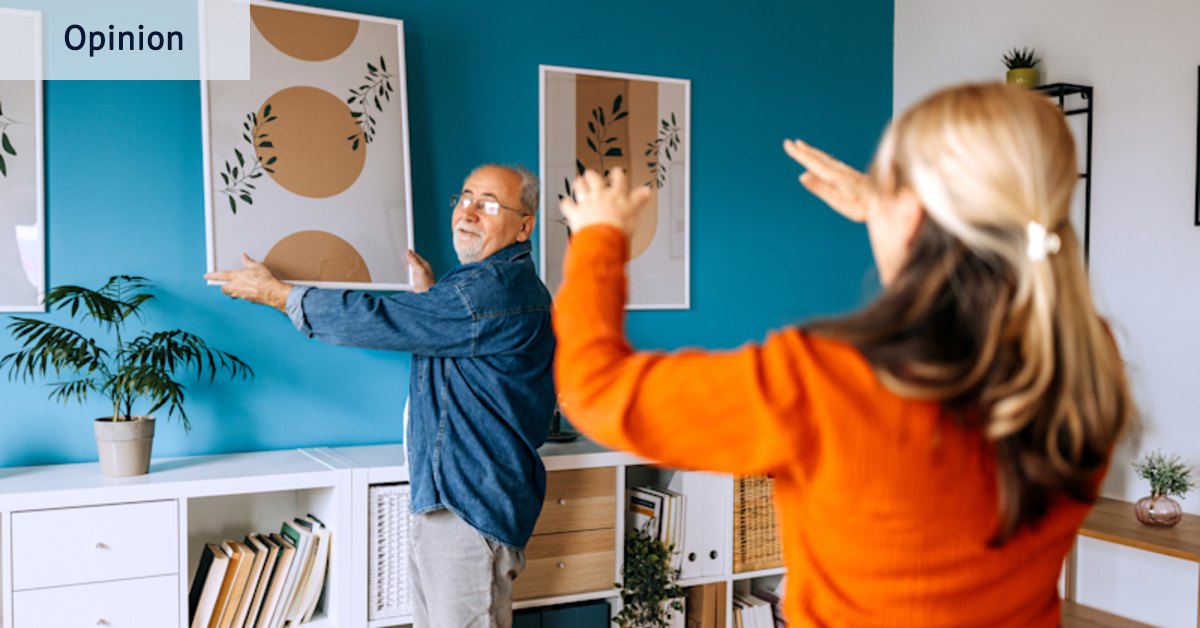 Guests are coming to stay for Christmas. Let the charade begin