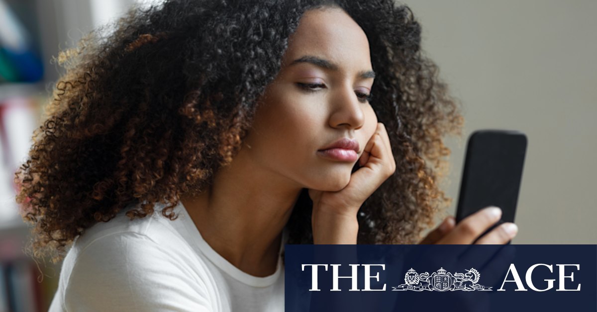 What to do if you hate dating apps, but don't want to delete them - Vimarsana News