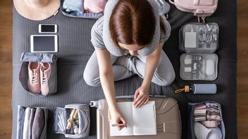 Beat the baggage fees: How to pack ruthlessly, according to experts