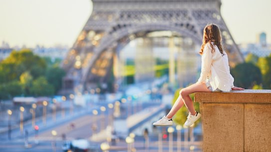 A Torre Eiffel se tornou um símbolo icônico da França.