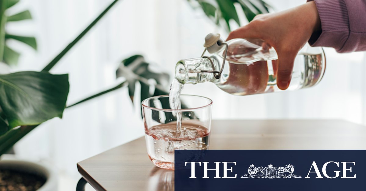 How much water do I really need to drink? - Vimarsana News