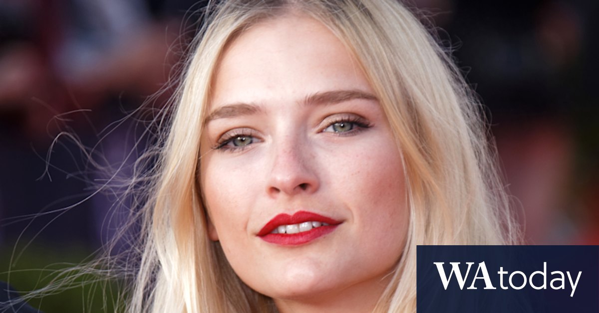 The French way to wear lipstick is easier than you think - Vimarsana News