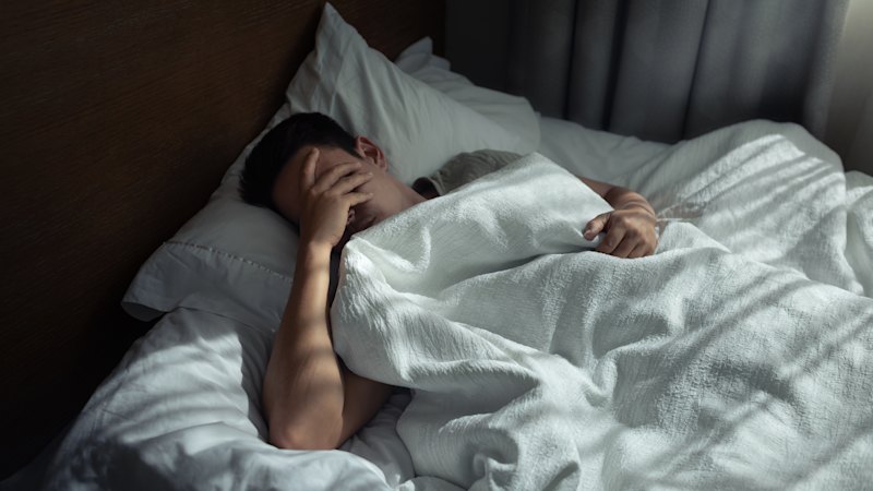 Experts say three minutes daily may help manage common night-time waking