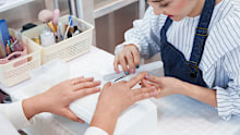 Not everyone understands the basic rules of naul salon etiquette.