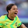 Sam Kerr scores!